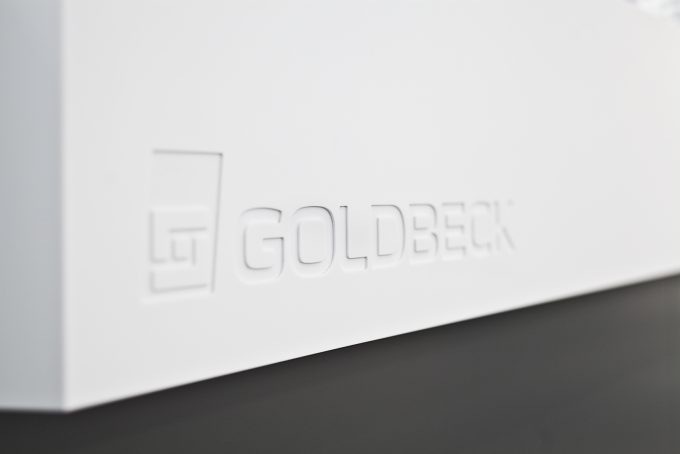 3form GmbH für Goldbeck / Empfang in Lack und Mineralstein